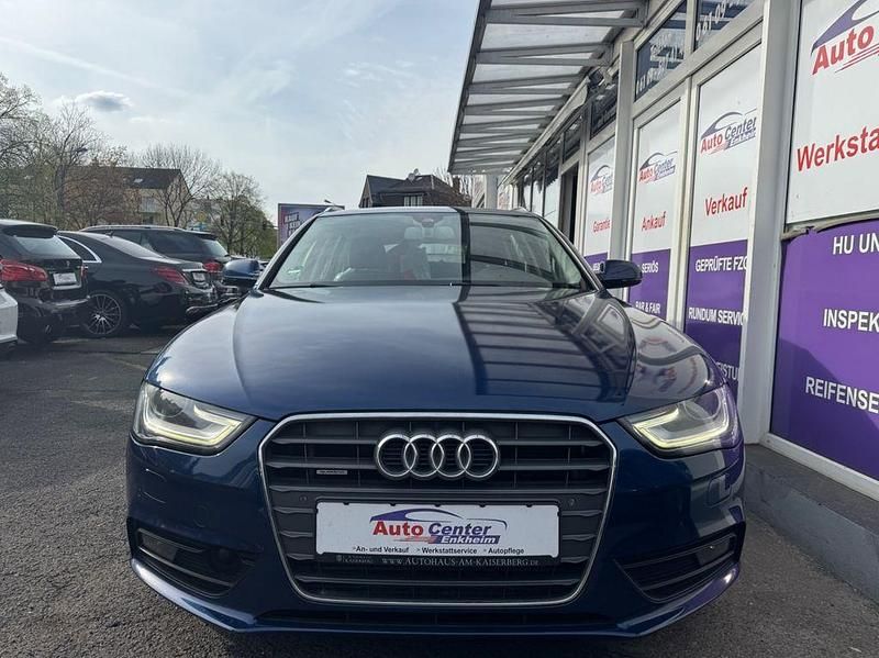 Gebraucht Audi A4 Ambiente 245 PS (180 kW) 2013 Blau Kombi