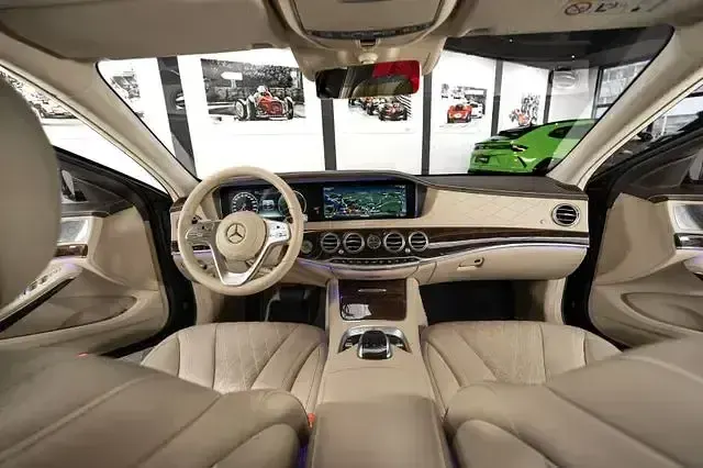 Gebraucht Mercedes S560 469 PS (344 kW) 2017 Grün Limousine