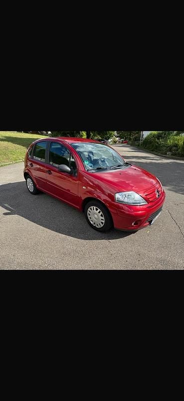 Rot Gebraucht 2006 Citroën C3 Kleinwagen | 2.500 € (Fairer Preis) - Bild 1/4