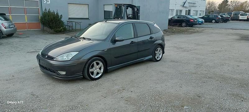 Gebraucht Ford Focus Sport 100 PS (73 kW) 2004 Grau Limousine