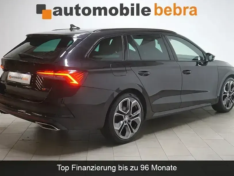 Gebraucht Skoda Octavia RS 200 PS (147 kW) 2022 Blackmagic Kombi