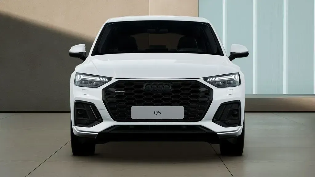 Gebraucht Audi Q5 Sportback S-Line 286 PS (210 kW) 2025 Gletscherweiß metallic SUV