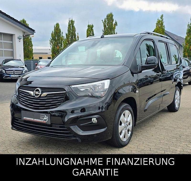 Schwarz Gebraucht 2019 Opel Combo Life Edition Van / Kleinbus | 16.499 € (Fairer Preis) - Bild 1/4