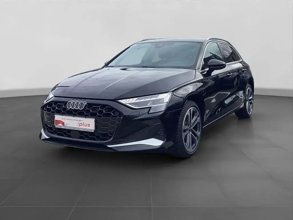 Używany Audi A3 Advanced 204 KM (150 kW) 2025 Czarny Sedan/Limuzyna
