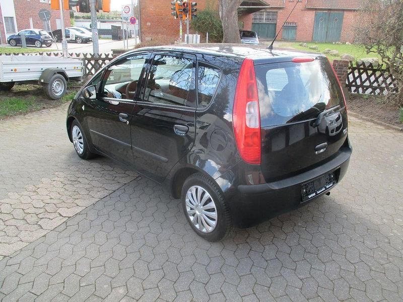 Gebraucht Mitsubishi Colt Inform 75 PS (55 kW) 2008 Schwarz Van / Kleinbus