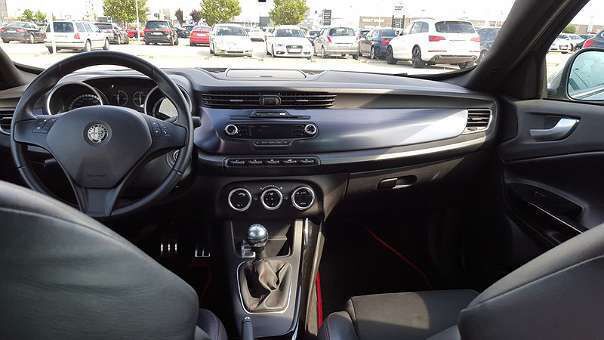 Gebraucht Alfa Romeo Giulietta 170 PS (125 kW) 2011 Schwarz Kleinwagen