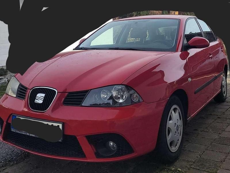 Rot Gebraucht 2006 Seat Ibiza Limousine | 600 € (Guter Preis) - Bild 1/4