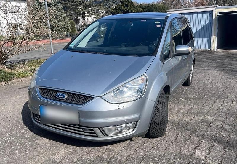 Gebraucht Ford Galaxy 140 PS (102 kW) 2008 Silber Van / Kleinbus