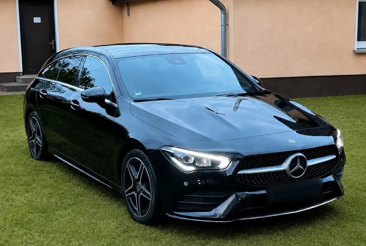 Gebraucht Mercedes CLA200 AMG line 163 PS (119 kW) 2021 Schwarz Coupé