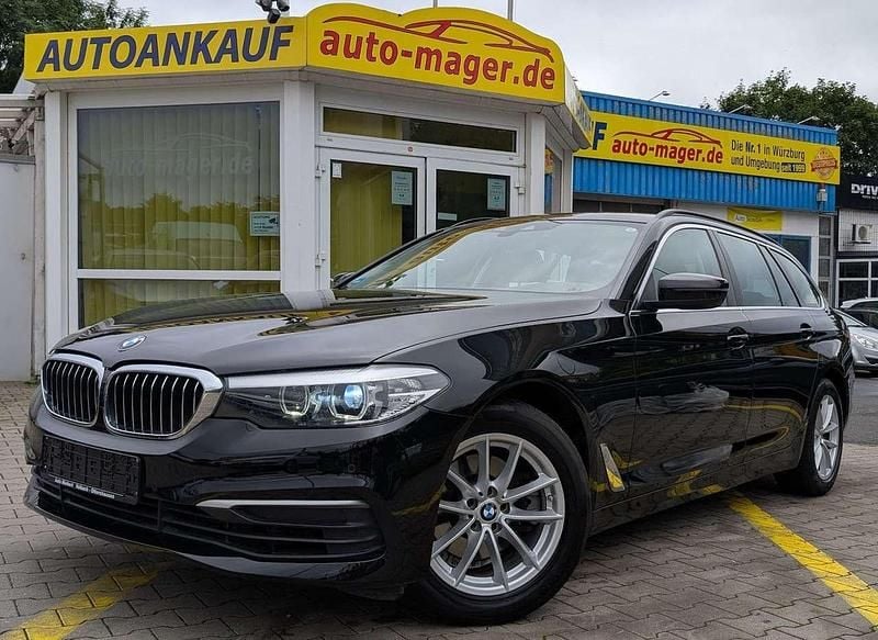 Schwarz Gebraucht 2018 BMW 520 Sport Line Kombi | 19.450 € (Guter Preis) - Bild 1/4
