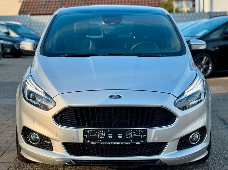 Gebraucht Ford S-MAX ST-Line 190 PS (139 kW) 2019 Polarsilber metallic Van / Kleinbus
