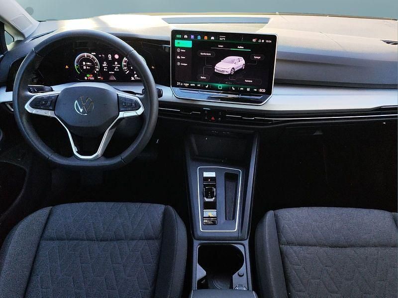 Gebraucht VW Golf VIII 204 PS (150 kW) 2025 Weiß Kleinwagen