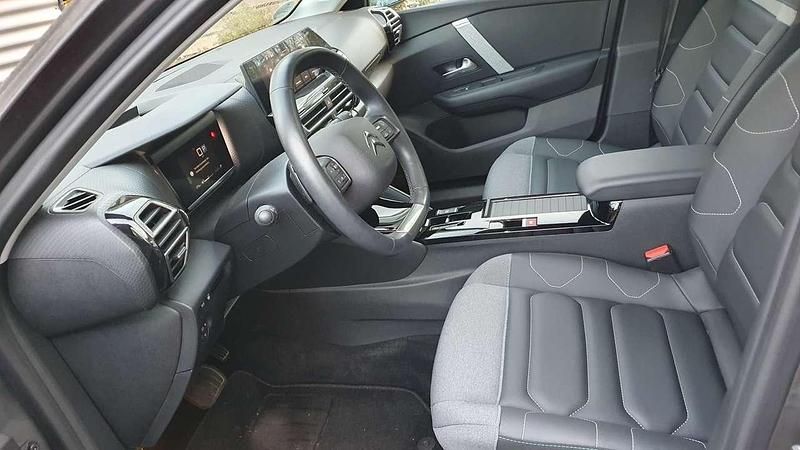 Gebraucht Citroën C4 PureTech 131 PS (96 kW) 2024 Grau SUV