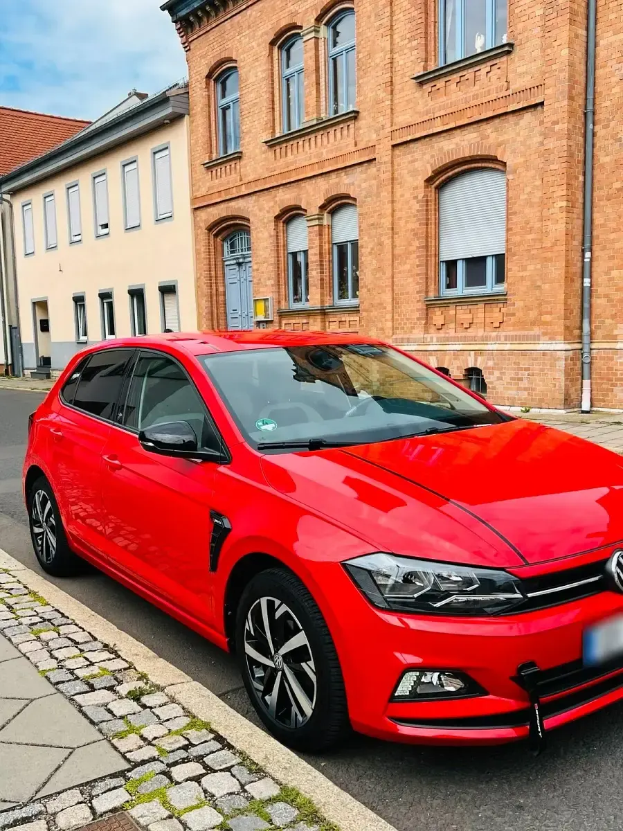 Gebraucht VW Polo 95 PS (69 kW) 2025 Rot Kleinwagen