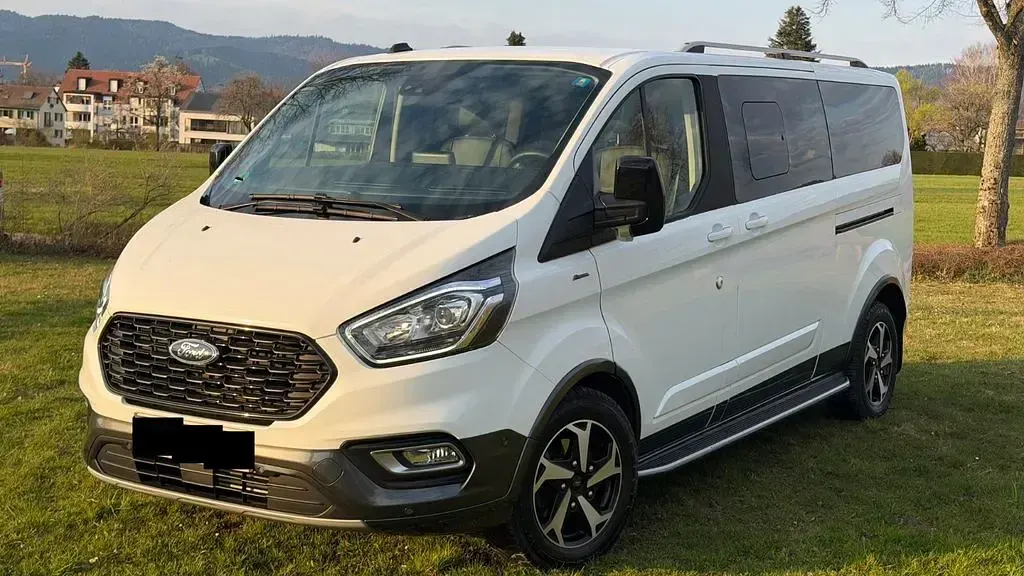 Gebraucht Ford Tourneo Custom Active 170 PS (125 kW) 2023 Weiß Van