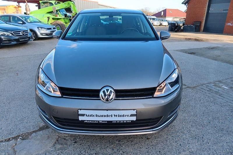 Gebraucht VW Golf VII Allstar 125 PS (91 kW) 2016 Grau Limousine