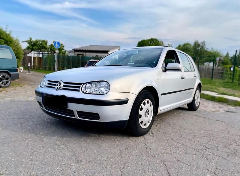Gebraucht VW Golf IV 75 PS (55 kW) 2000 Grau Kleinwagen