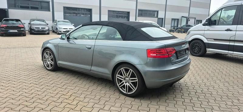 Gebraucht Audi A3 Cabriolet S-Line 105 PS (77 kW) 2010 Grau Cabrio