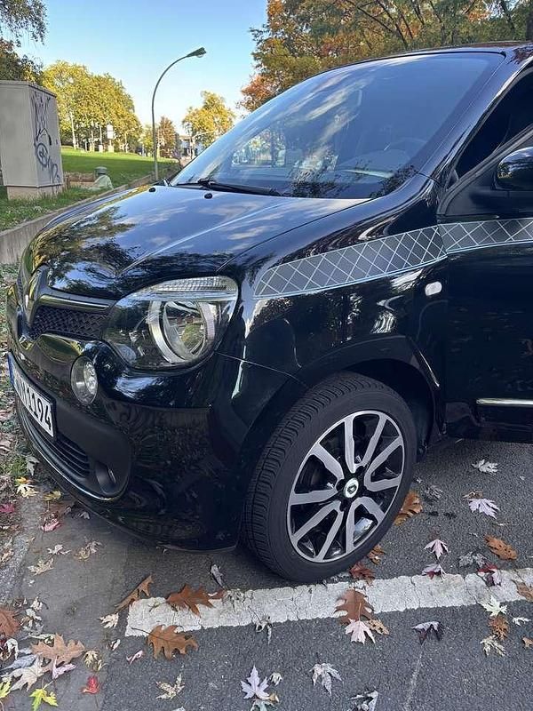 Second-hand Renault Twingo 90 CP (66 kW) 2018 Hatchback