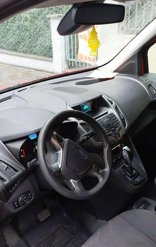 Gebraucht Ford Transit S 120 PS (88 kW) 2015 Rot Kombi