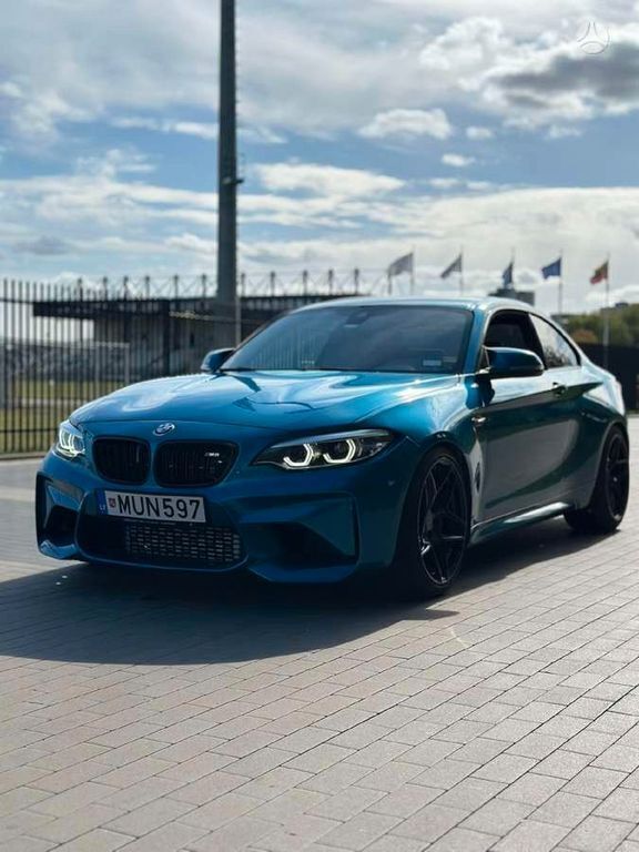 Blau Gebraucht 2017 BMW M2 Performance Coupé | 34.995 € (Guter Preis) - Bild 1/4