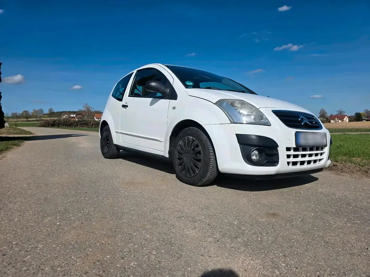 Gebraucht Citroën C2 68 PS (50 kW) 2009 Weiß Kleinwagen
