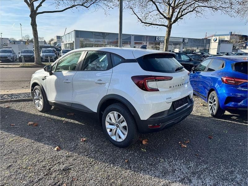 Neu Mitsubishi ASX Basis 91 PS (66 kW) 2025 Himalayaweiss (m) SUV