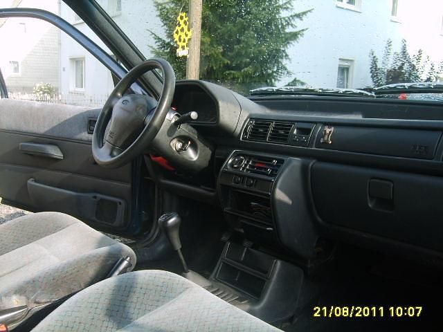 Gebraucht Ford Fiesta 50 PS (36 kW) 1995 Blau Kleinwagen