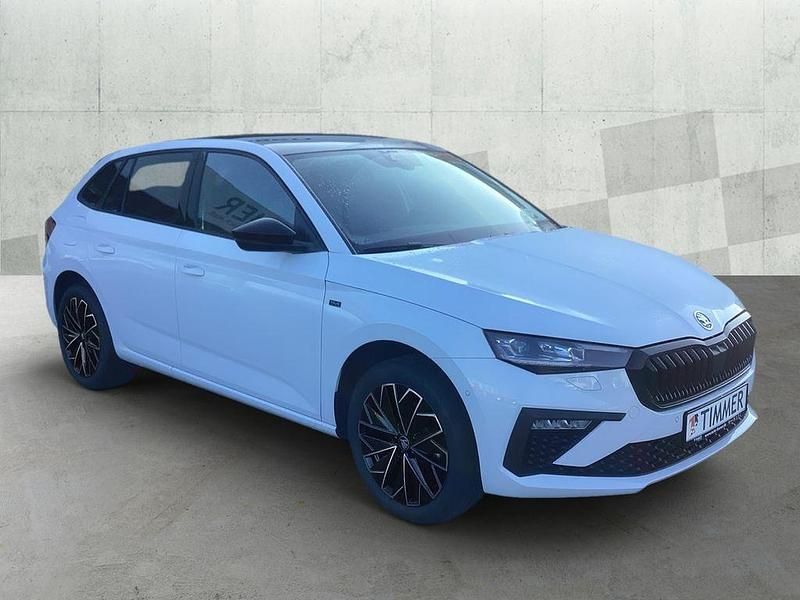 Neu Skoda Scala Comfort 150 PS (110 kW) 2025 Weiß Kleinwagen