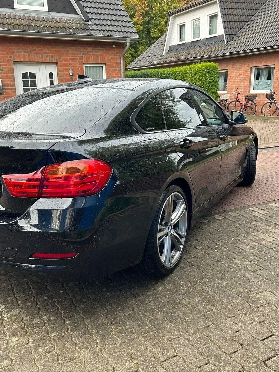 Gebraucht BMW 420 Gran Coupé Sport Line 192 PS (141 kW) 2015 Schwarz Coupé