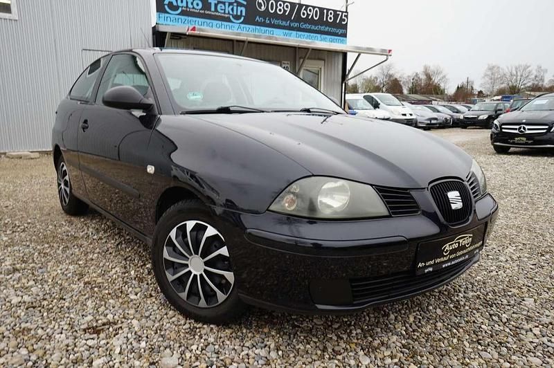 Black magic perleffekt Gebraucht 2004 Seat Ibiza Fresh Kleinwagen | 2.950 € (Teuer) - Bild 1/3