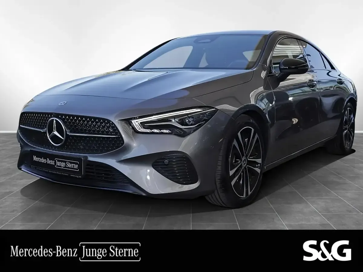 Gebraucht Mercedes CLA180 Progressive 136 PS (100 kW) 2024 Limousine