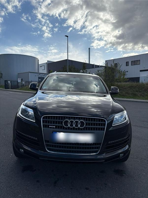 Schwarz Gebraucht 2006 Audi Q7 Comfort SUV | 10.700 € (Fairer Preis) - Bild 1/4