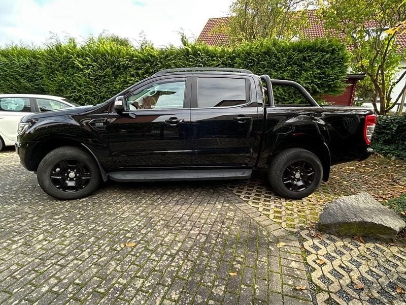 Schwarz Gebraucht 2018 Ford Ranger Limited Abholung | 22.999 € (Guter Preis) - Bild 1/4