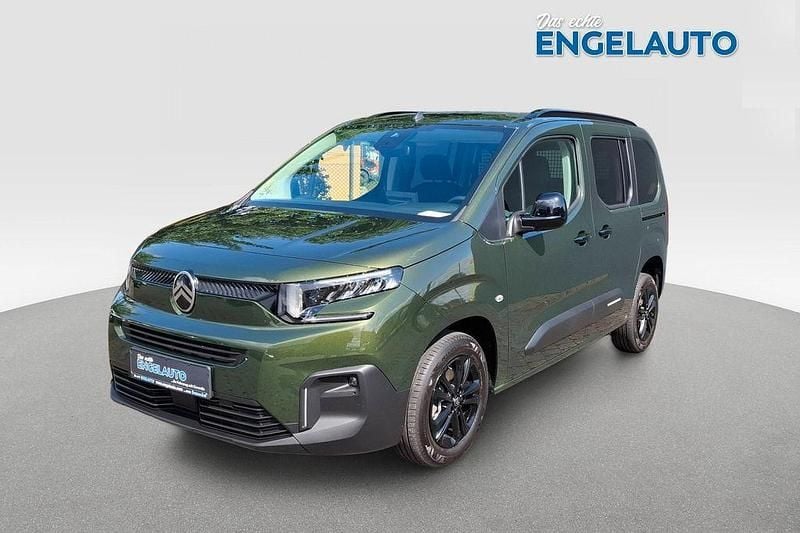 Gebraucht Citroën Berlingo Style 131 PS (96 kW) 2025 Grün Van / Kleinbus