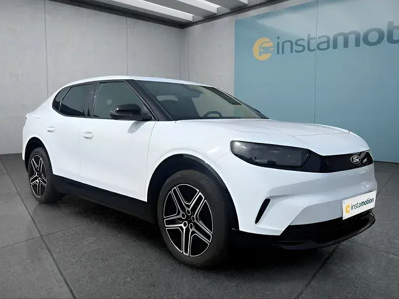 Używany Ford Capri 250 kW (340 KM) 2024 Biały SUV