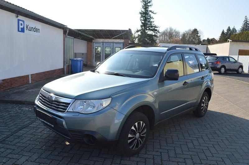 Gebraucht Subaru Forester Active 150 PS (110 kW) 2009 Grün SUV