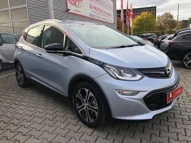 Używany Opel Ampera 150 kW (204 KM) 2017 Srebrny Hatchback