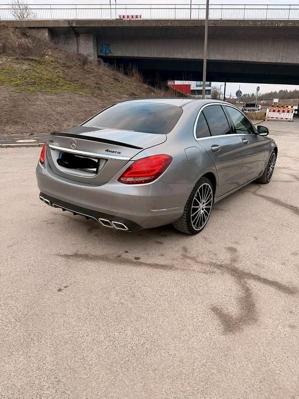 Gebraucht Mercedes C400 333 PS (244 kW) 2015 Grau Limousine