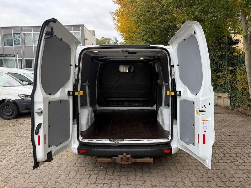 Second-hand Ford Transit Custom 131 CP (96 kW) 2019 Alb Monovolum