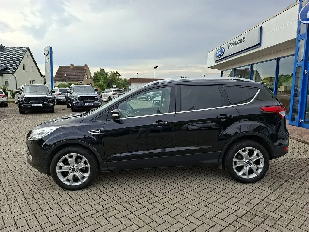Gebraucht Ford Kuga Titanium 150 PS (110 kW) 2013 Schwarz SUV