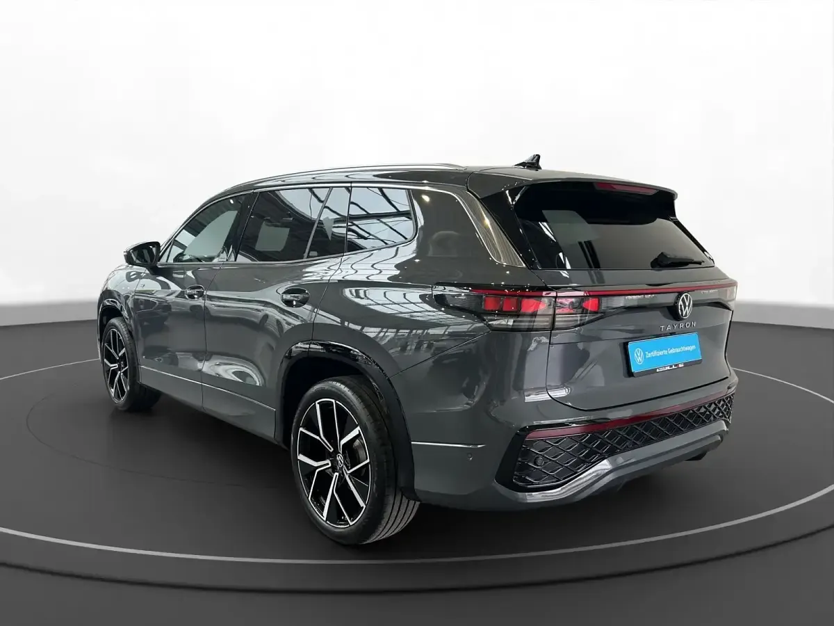 Gebraucht VW Tayron R-line 193 PS (141 kW) 2025 Delfingrau SUV