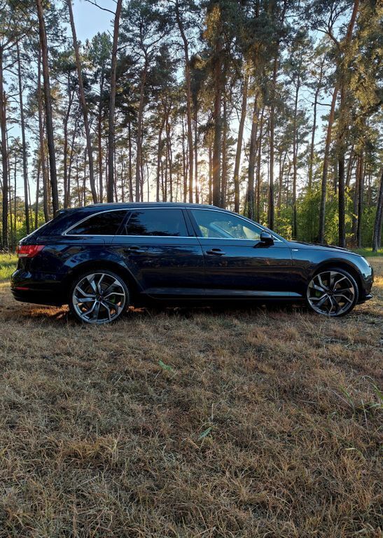 Gebraucht Audi A4 Ambiente 190 PS (139 kW) 2016 Blau Kombi