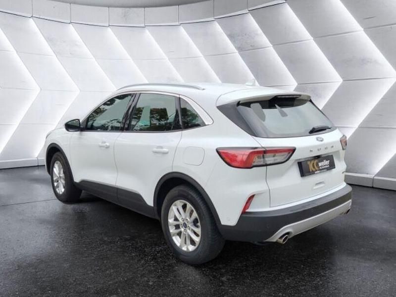 Gebraucht Ford Kuga Titanium 224 PS (164 kW) 2022 Weiss SUV