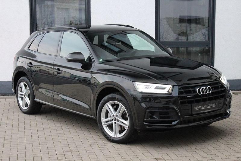 Gebraucht Audi Q5 S-Line 252 PS (185 kW) 2020 Mythosschwarz metallic SUV