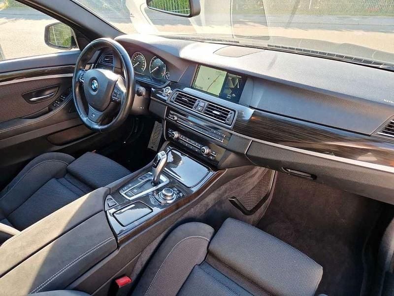 Gebraucht BMW 525 218 PS (160 kW) 2013 Blau Kombi