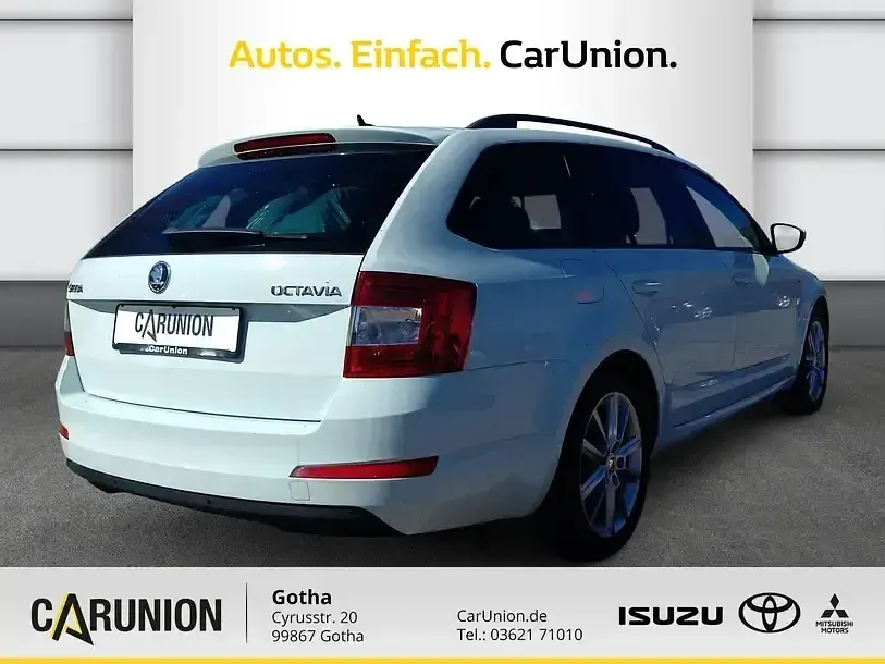 Gebraucht Skoda Octavia Joy 150 PS (110 kW) 2016 Laser white Kleinwagen