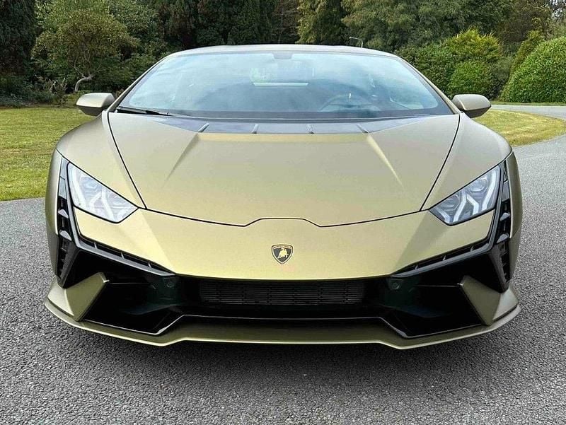 Gebraucht Lamborghini Huracán 640 PS (470 kW) 2024 Grün