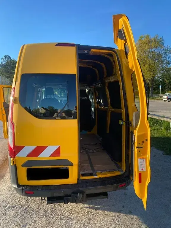 Occasion Ford Transit Custom Trend 125 ch (91 kW) 2016 Jaune Monospace