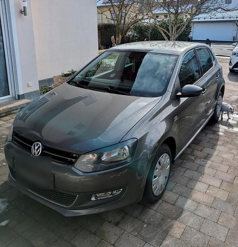 Gebraucht VW Polo 105 PS (77 kW) 2014 Grau Kleinwagen